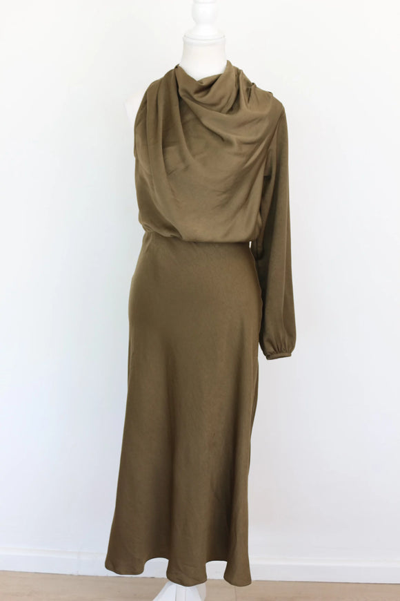 Green Asymmetric One-Sleeve Maxi Dress – Size S | Brand new