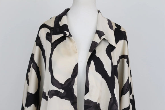 Black & Cream Patterned Long-Sleeve Blouse – Size M | Brand new