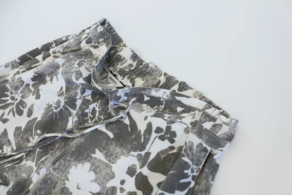Vintage Poetry White & Grey Floral Wide-Leg Pants – Relaxed Fit | Size 10