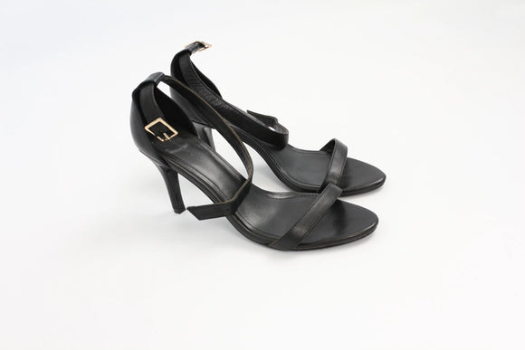 Country Road Classic Black Strappy Heels – Day to Evening | Size 6
