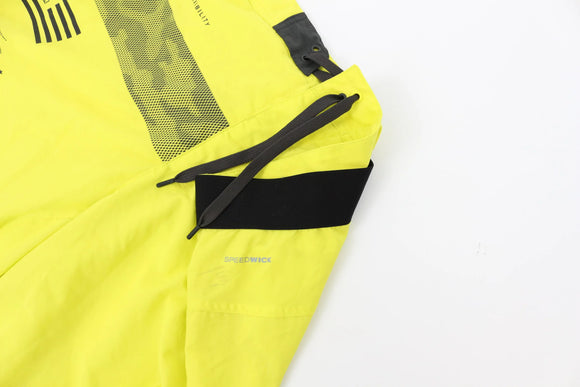Reebok Yellow Board Shorts – L