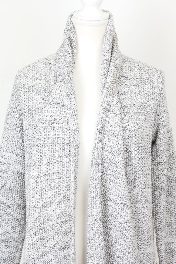 Zara Black & White Cardigan – Designer Knit Staple | Size M | Pre-Loved