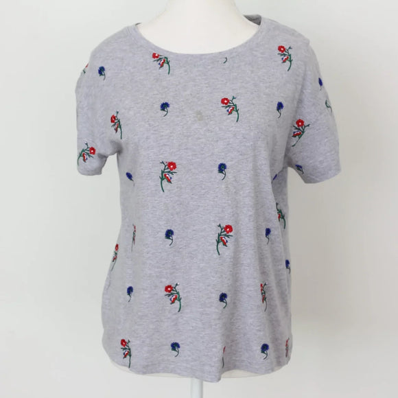 Woolies Vintage Grey T-Shirt – Delicate Embroidered Flower Detail | Size S | Pre-Loved