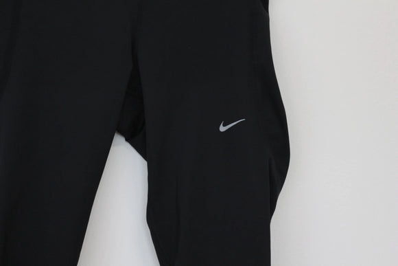 Nike Dri-FIT 3/4 Black Tights – Lightweight Breathable Activewear | Size M | Pre-Loved