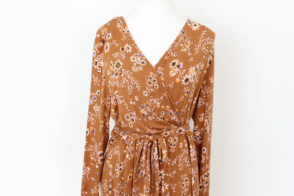 Woolies Classic Brown Floral Wrap Dress – Delicate Timeless Versatile Style | Size M | Pre-Loved