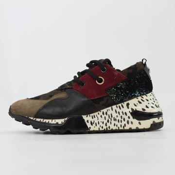 Steve Madden Sneakers – Size 4
