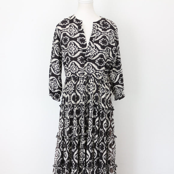 YDE Black & White Trapeze ¾ Sleeve Dress | Size M