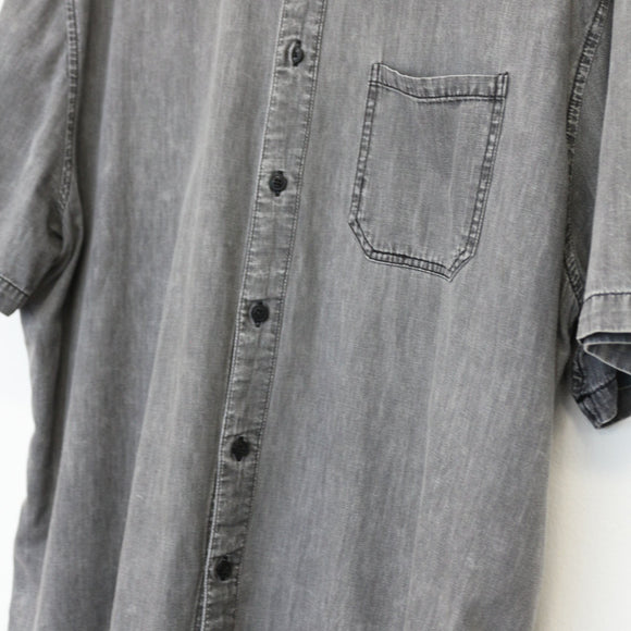 Cotton On Faded Denim-Look Short-Sleeve Shirt – Casual Button-Up | Size 2XL | Pre-Loved
