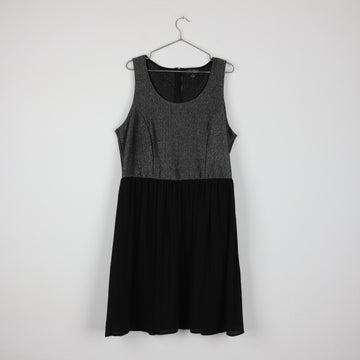 Forever 21 Black Sparkly Dress (3XL)
