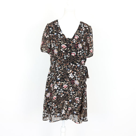 Woolworths Black & Floral Mini Dress | Thrift Find – Size 12