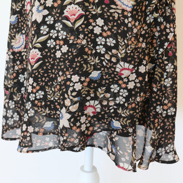 Woolworths Black & Floral Mini Dress | Thrift Find – Size 12 - 0