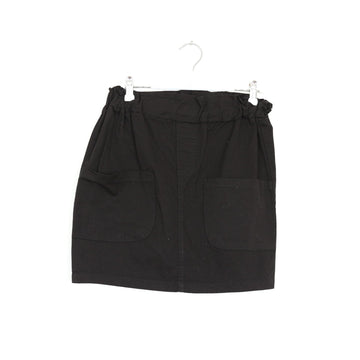 Black Denim Mini Skirt with Pockets | Thrift Find – Size S