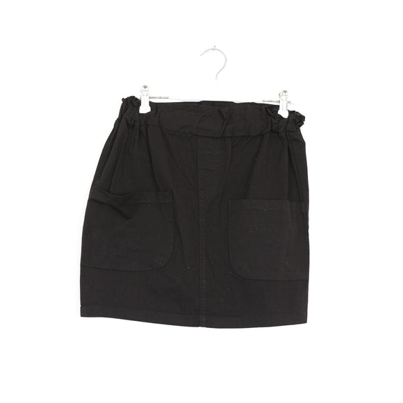 Black Denim Mini Skirt with Pockets | Thrift Find – Size S