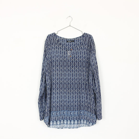 Woolworths Blue & White Blouse | Size 18