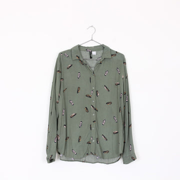 H&M Sage Feather-Print Shirt | Size 4