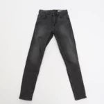 Black Skinny Jeans – Size 6 | Thrift Finds