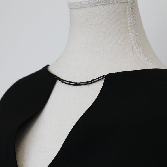 Lea Rome Black V-Neck Shift Dress | Size 2 | Pre-Loved